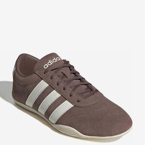 Adidas Grand Court Lo Sneakers - size 9